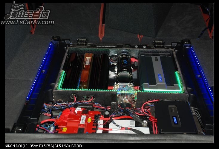 圖片點擊可在新窗口打開查看